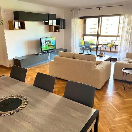 Dos Torres Gomez Laguna - Estacionamiento Privado Gratuito * Zaragoza